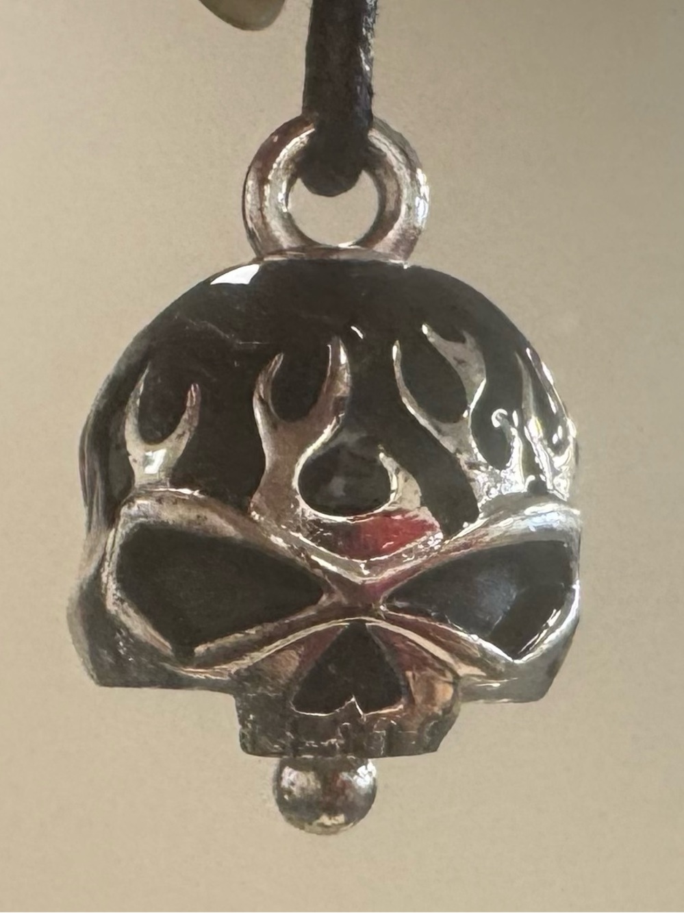 Harley-Davidson Silver and Black Flame Skull Pendant